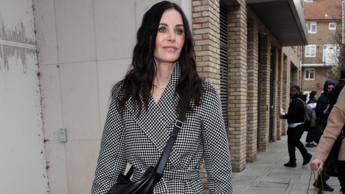 Courteney Cox says she looked 'really weird' after the plastic procedures