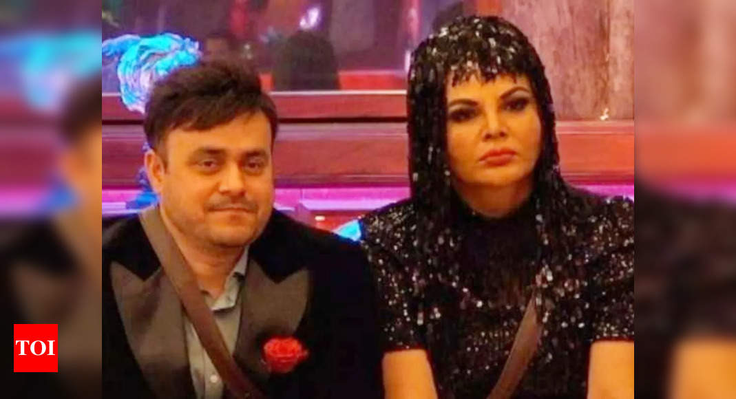 Rakhi Sawant officially announces that she has separated from her husband Ritesh;  He says, "Heartbreaker this should have happened before Valentine's Day"