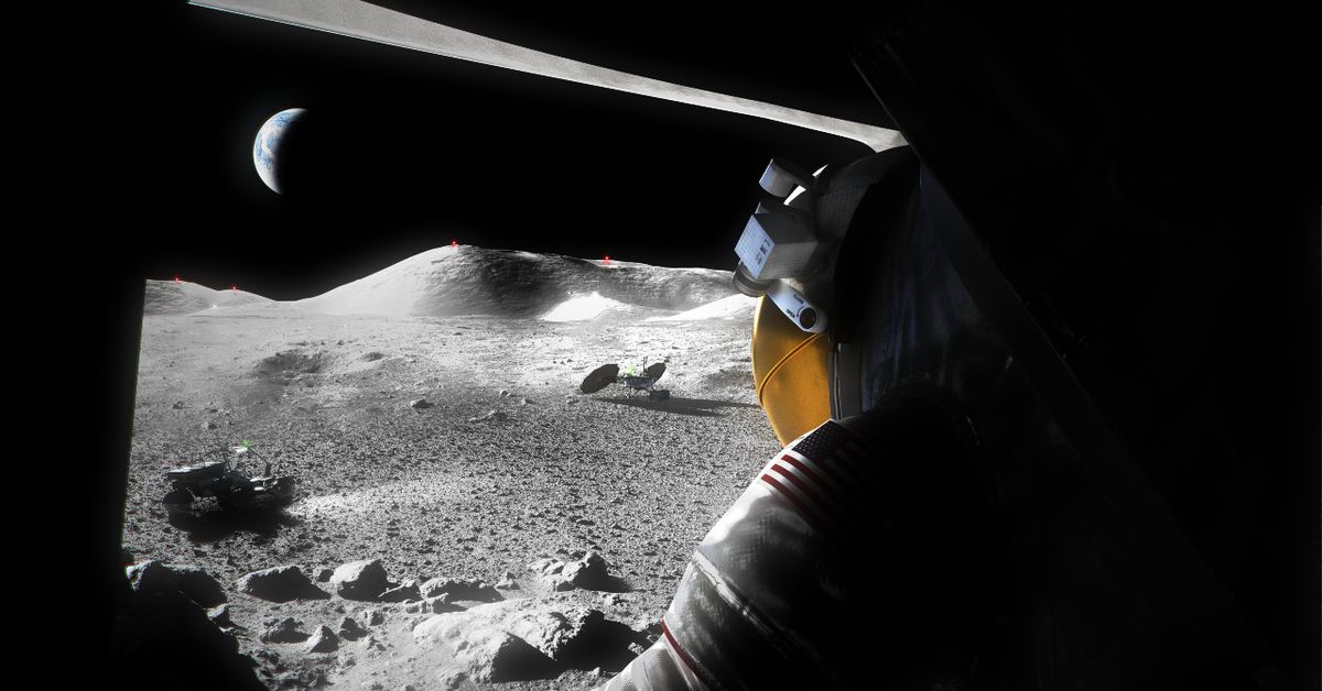 NASA has announced plans to develop a second lunar lander, along with the SpaceX spacecraft
