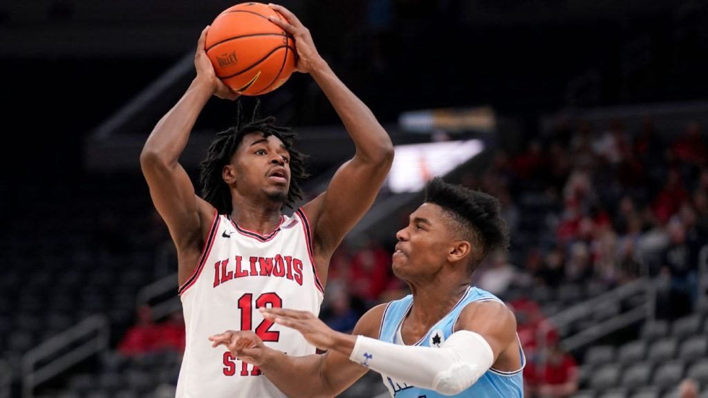 Antonio Reeves moves from Illinois to play basketball for the Kentucky Wildcats