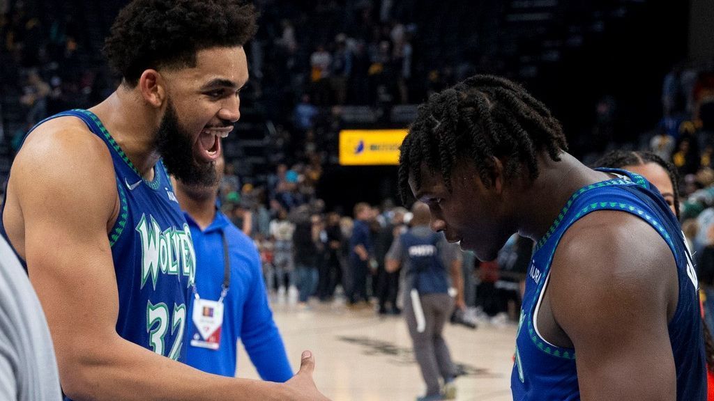 Karl-Anthony Towns recovers, Anthony Edwards breaks out for 36 in Minnesota Timberwolves win in Game 1