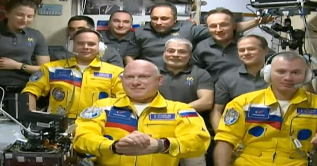 NASA astronaut said the Russians' flight suits weren't a political statement