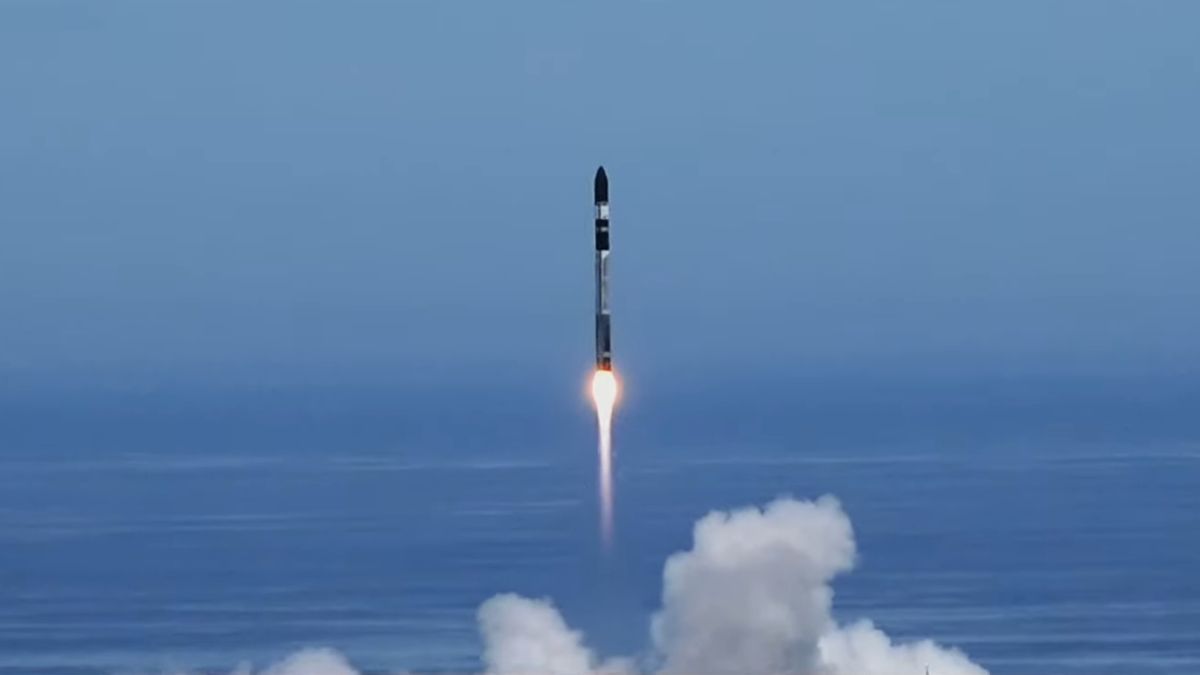 Watch Rocket Lab launch two BlackSky satellites online today