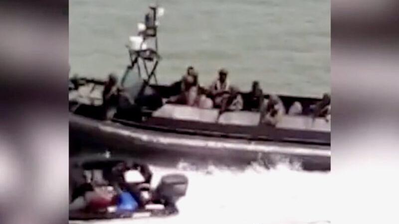 Algeria: Coast Guard fire live ammunition at smugglers