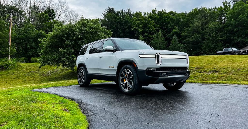Rivian lost $1.71 billion and delivered 4,467 vehicles in the second quarter of 2022